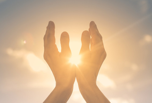 Energiearbeit: Foto: © KieferPix / shutterstock / #1606647958